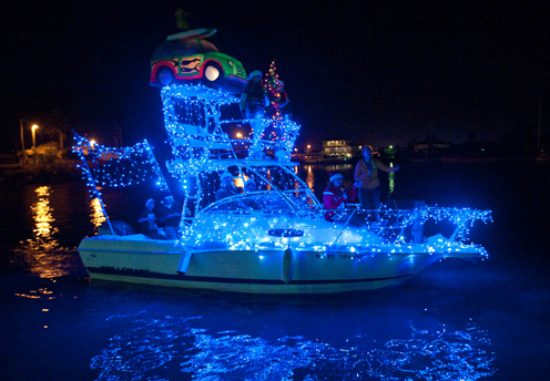 Lighted Boat Parade pic3